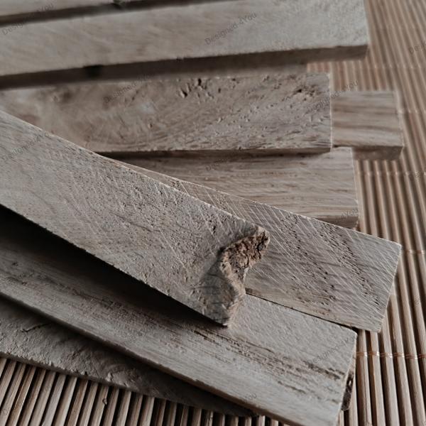 125 x Holzklötzchen Eiche rustikal 22 x 8 x16 mm